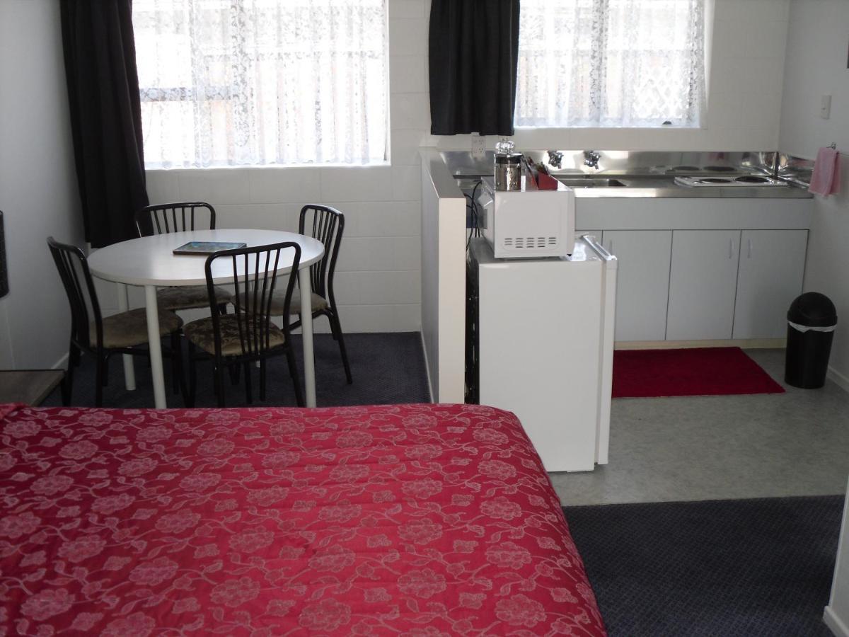 Marton Motel Nz Palmerston North Eksteriør billede